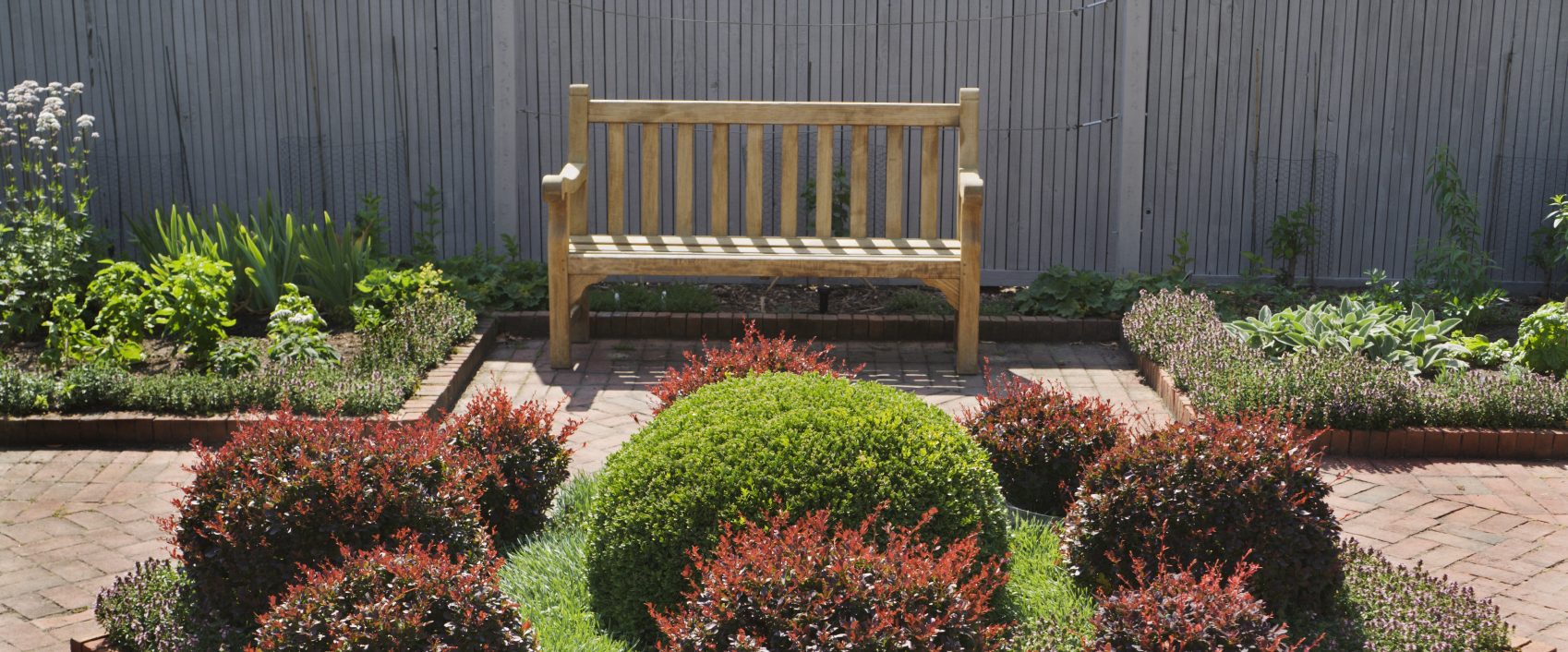 Gießkanne im Garten